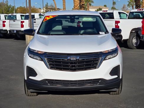 Used 2024 Chevrolet Equinox LS w/ LS Convenience Package image 8