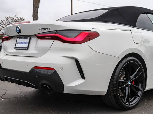 Used 2024 BMW 430i Convertible w/ M Sport Package image 15