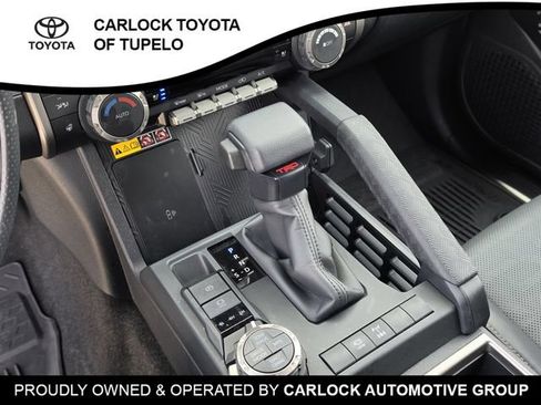Used 2025 Toyota 4Runner TRD Off-Road Premium AWD/4WD image 27