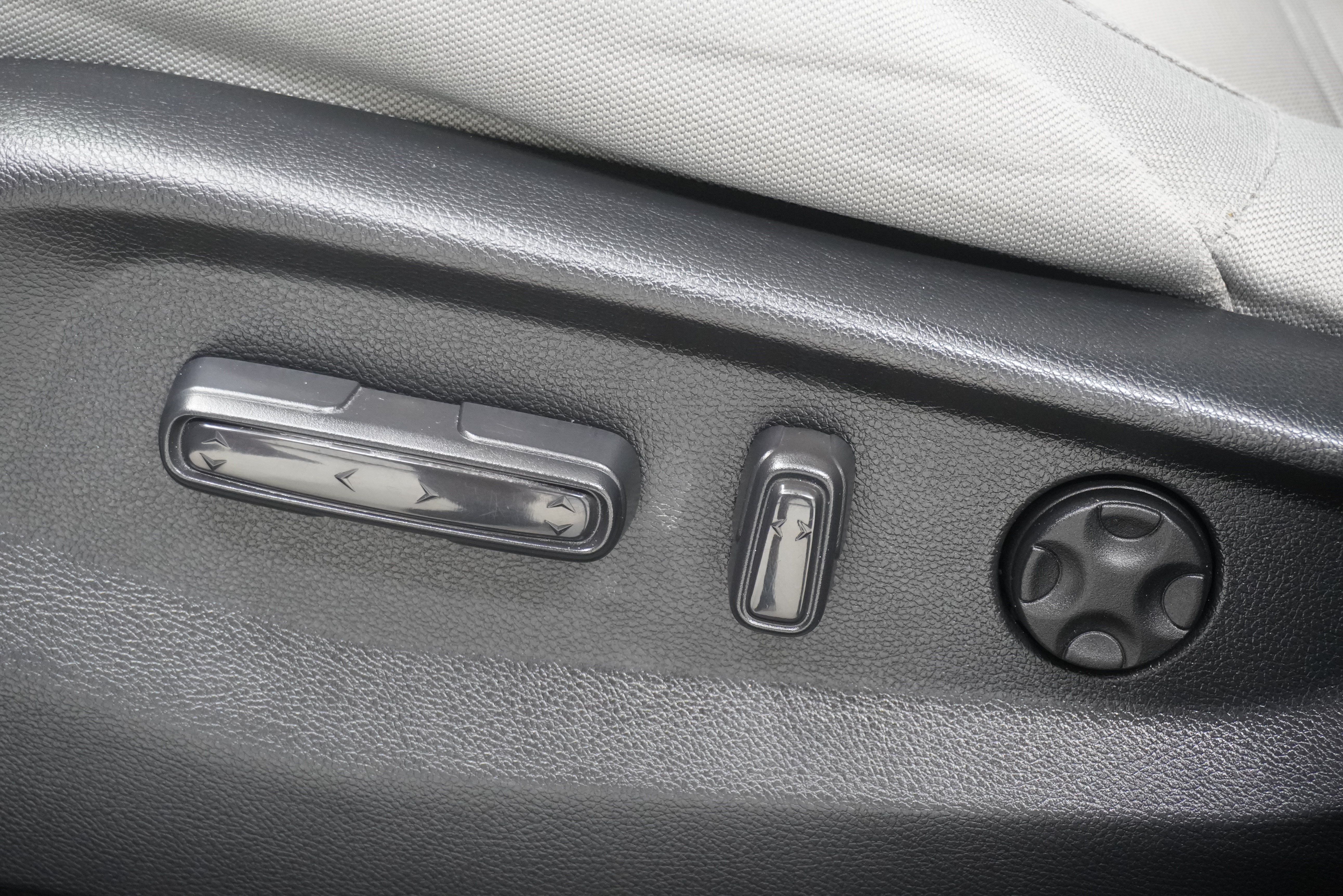 Used 2021 Honda CR-V EX image 13