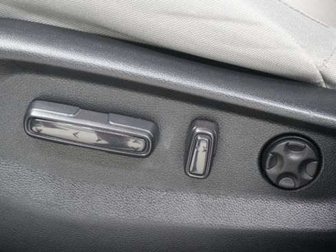 Used 2021 Honda CR-V EX image 13