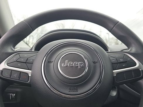 Used 2018 Jeep Compass Sport image 29