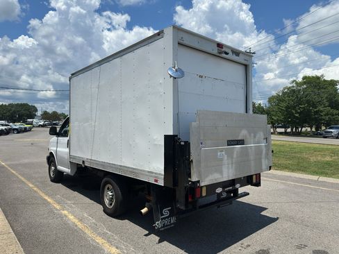 Used 2021 Chevrolet Express 3500 RWD image 7
