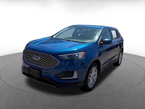 Used 2024 Ford Edge SEL AWD/4WD image 7