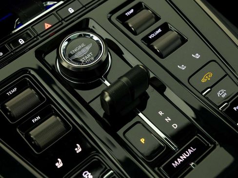 New 2026 Aston Martin DBX 707 image 29