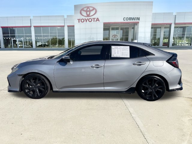 Used 2018 Honda Civic Sport image 2