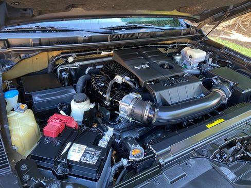 Used 2022 Nissan Frontier S RWD image 14