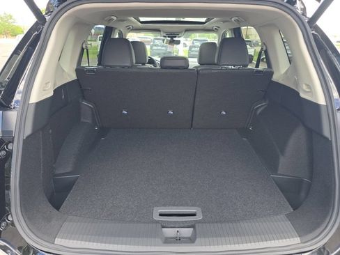 New 2026 Nissan Rogue Dark Armor AWD/4WD image 13