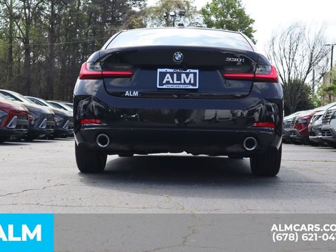 Used 2025 BMW 330i Sedan image 7