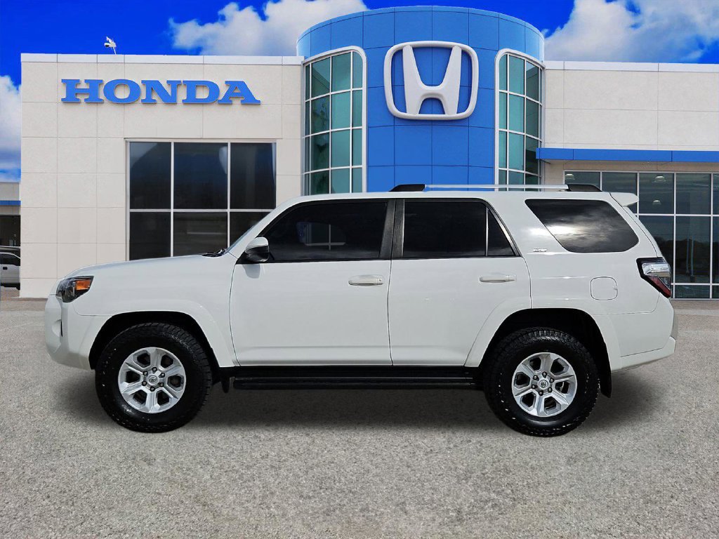 Used 2021 Toyota 4Runner SR5 AWD/4WD image 6
