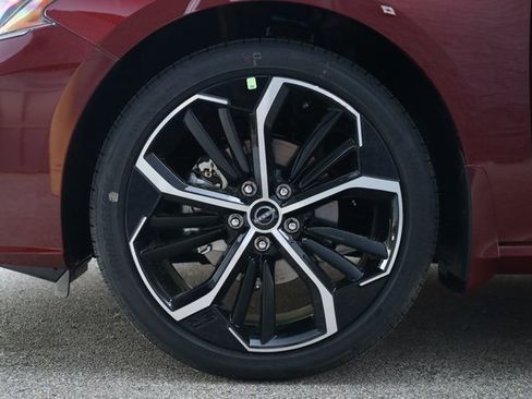 New 2025 Nissan Altima 2.5 SR w/ SR Premium Package image 8