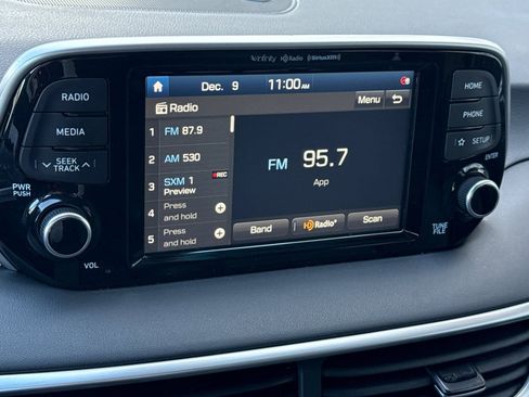 Used 2021 Hyundai Tucson Limited image 21