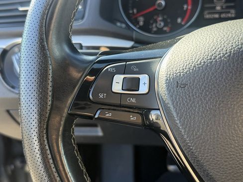 Used 2018 Volkswagen Passat 3.6 image 18