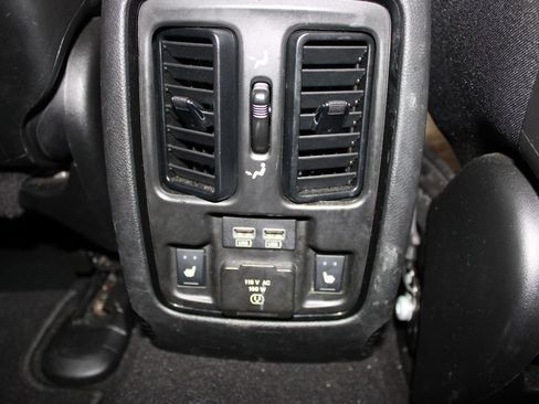 Used 2024 Dodge Durango GT AWD/4WD image 34