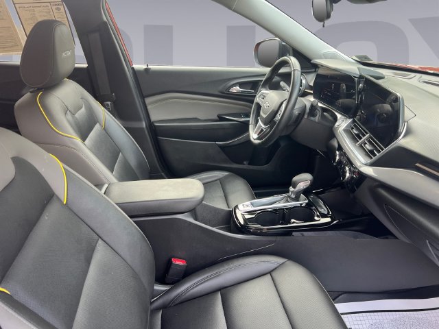 Used 2024 Chevrolet Trax ACTIV w/ Driver Confidence Package FWD image 17
