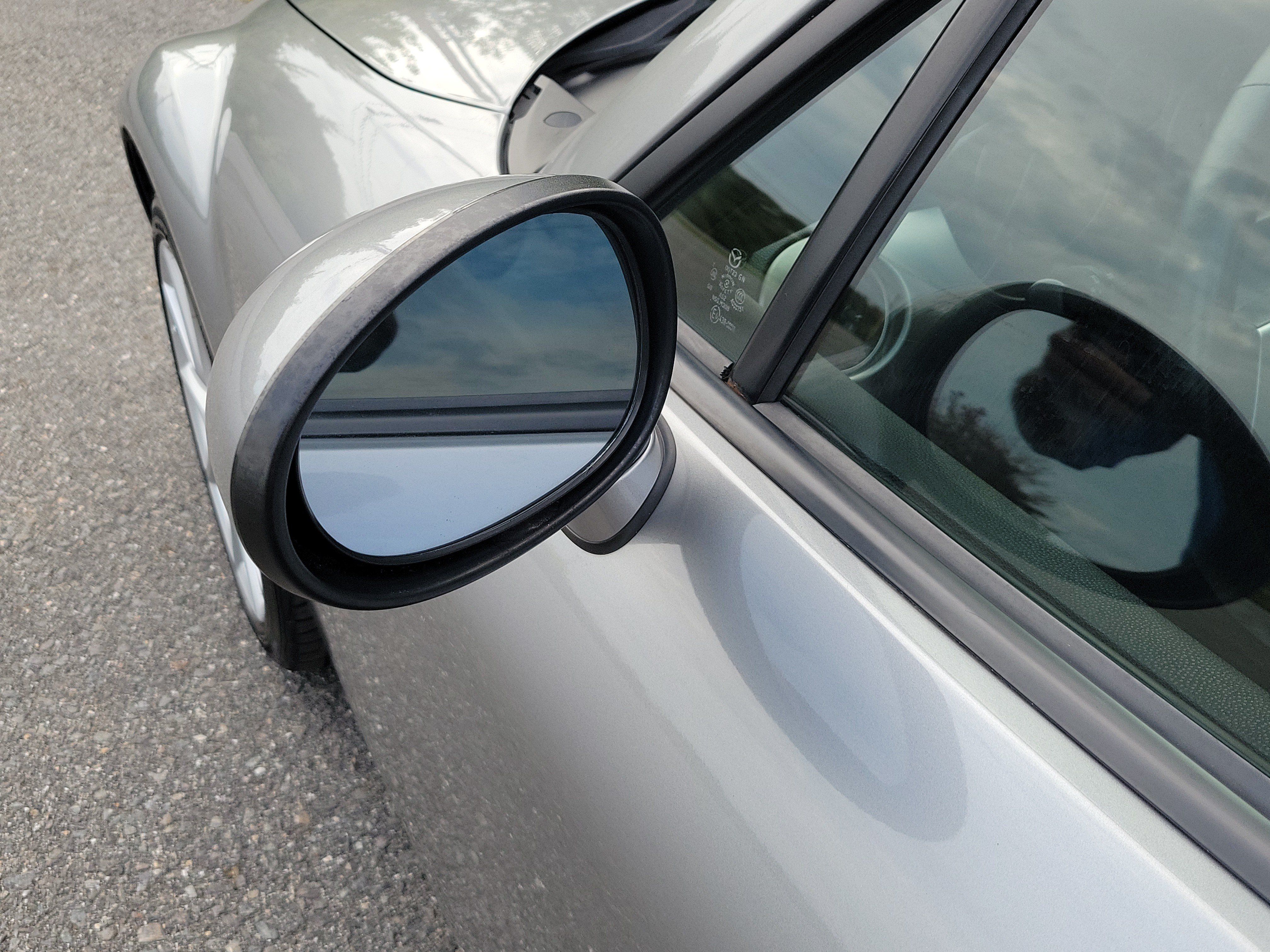 Used 2011 MAZDA MX-5 Miata Grand Touring w/ Premium Pkg RWD image 10