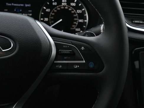Used 2023 INFINITI QX50 Sport FWD image 11