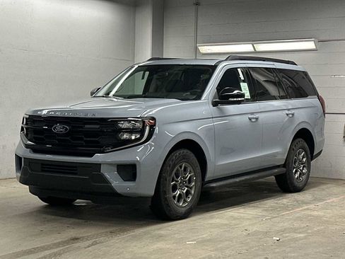 New 2026 Ford Expedition Active AWD/4WD image 1