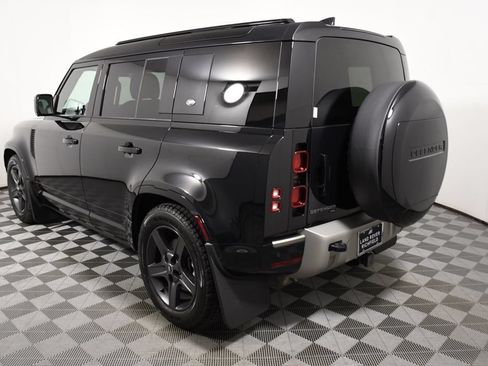 Used 2023 Land Rover Defender 110 X-Dynamic SE AWD/4WD image 4