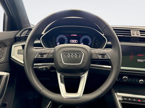 Used 2025 Audi Q3 2.0T Premium AWD/4WD image 12