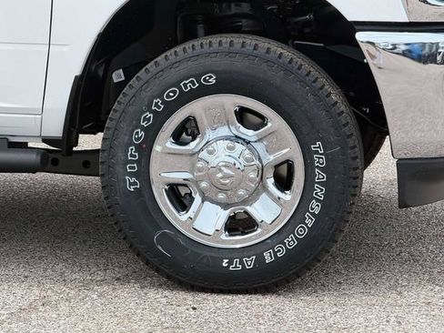 New 2026 RAM 2500 Tradesman AWD/4WD image 9