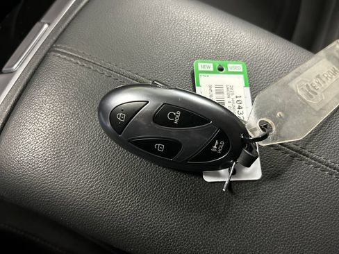 Used 2025 Hyundai Tucson SEL FWD image 20