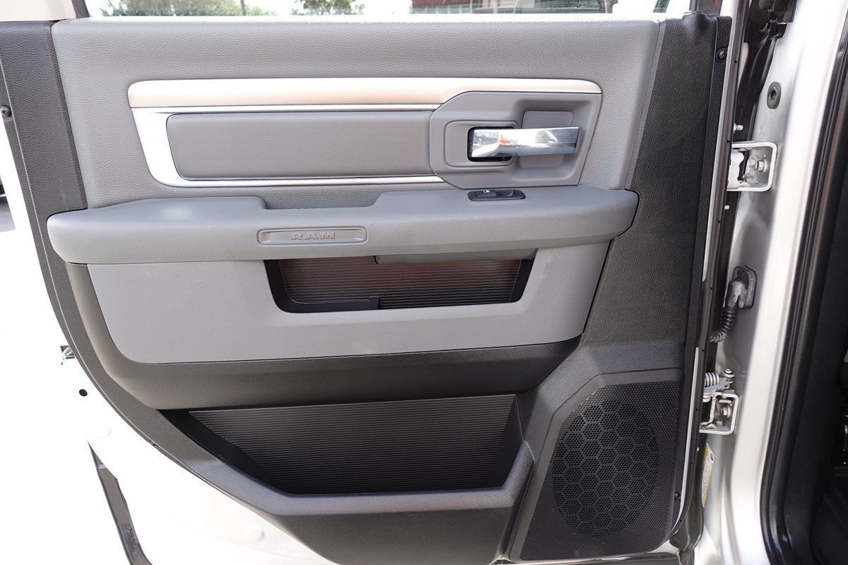 Used 2017 RAM 1500 Big Horn AWD/4WD image 24