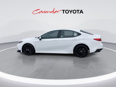 Certified 2026 Toyota Camry SE image 5