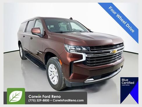 Used 2022 Chevrolet Suburban LT image 1