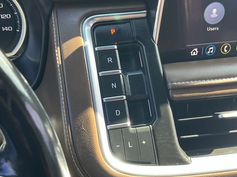 Used 2021 Chevrolet Tahoe High Country w/ Premium Package RWD image 26