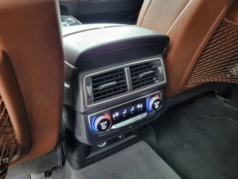 Used 2018 Audi Q7 3.0T Prestige w/ Prestige Package image 36