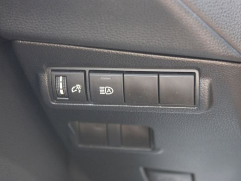 Used 2023 Toyota Corolla Cross LE image 20