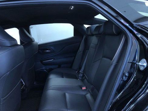 Certified 2025 Toyota Crown AWD/4WD image 19