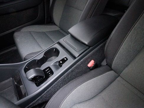 Certified 2025 Volvo XC40 B5 Core w/ Climate Package image 10