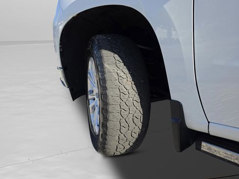 Used 2022 Chevrolet Silverado 1500 LTZ image 43