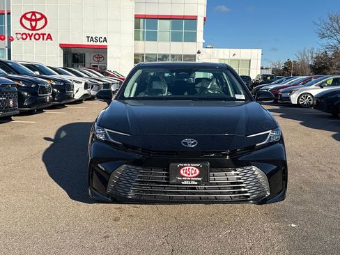 New 2026 Toyota Camry XLE image 2