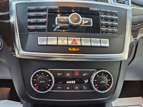 Used 2015 Mercedes-Benz GL 450 4MATIC w/ Appearance Package image 36