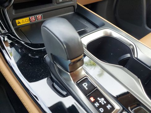 Used 2025 Lexus NX 250 FWD w/ Towing Package (2000 Lbs) image 25