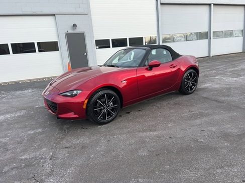 New 2025 MAZDA MX-5 Miata Grand Touring w/ Weather Package image 19