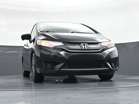 Used 2015 Honda Fit EX image 41