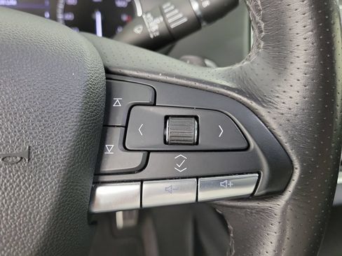 Used 2023 Cadillac XT4 Sport FWD image 22