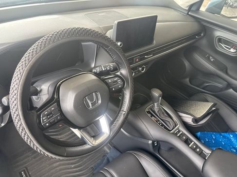 Used 2027 Honda HR-V EX-L image 7