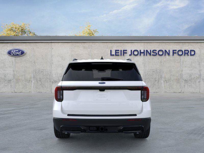 New 2026 Ford Explorer ST-Line w/ ST-Line Street Pack RWD image 5