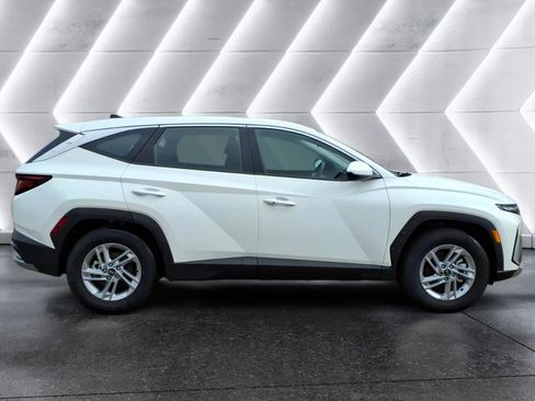 New 2026 Hyundai Tucson SE FWD image 6