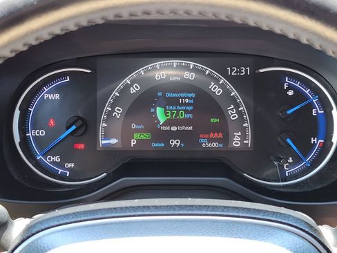 Used 2022 Toyota RAV4 XSE w/ XSE Grade Weather Package AWD/4WD image 19