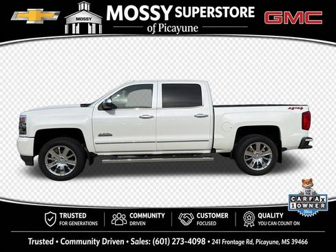 Used 2018 Chevrolet Silverado 1500 High Country AWD/4WD image 2