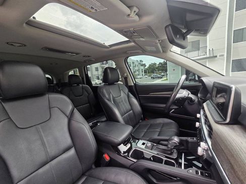 Used 2021 Kia Telluride EX w/ EX Premium Package FWD image 54