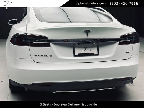 Used 2013 Tesla Model S RWD image 16