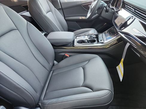 New 2025 Audi Q7 3.0T Premium Plus image 16