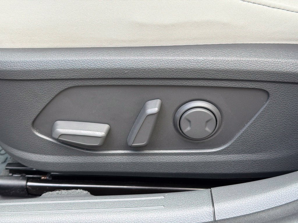 Certified 2023 Hyundai Sonata SEL FWD image 18